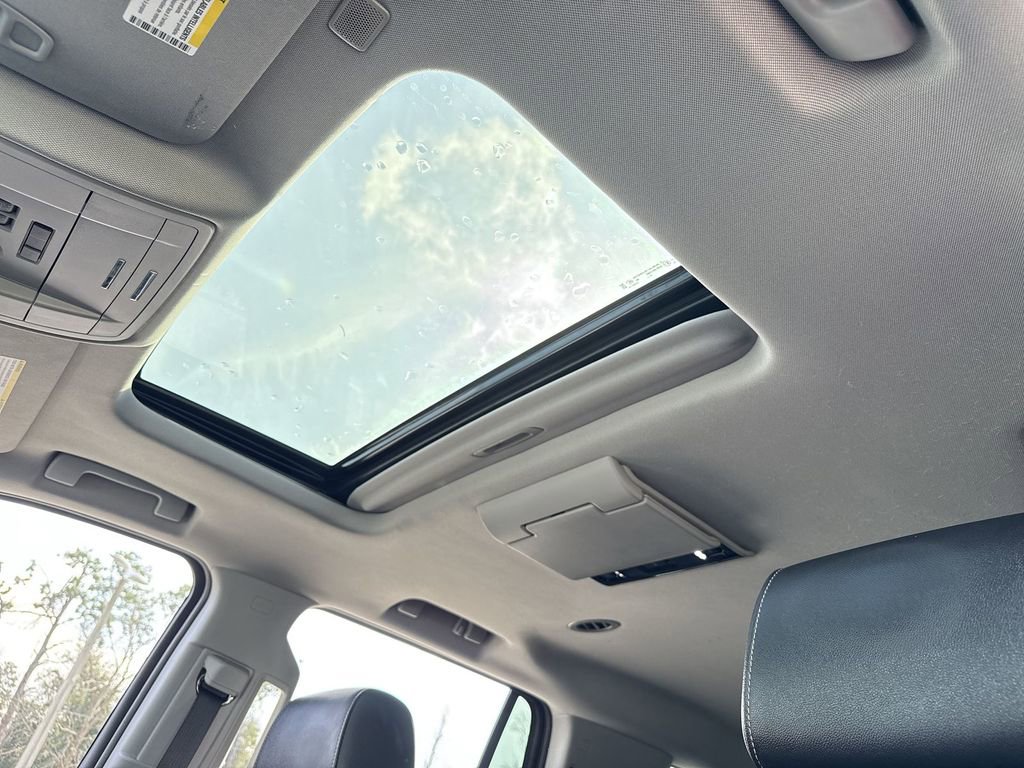 Used 2020 Chevrolet Tahoe Premier image 17