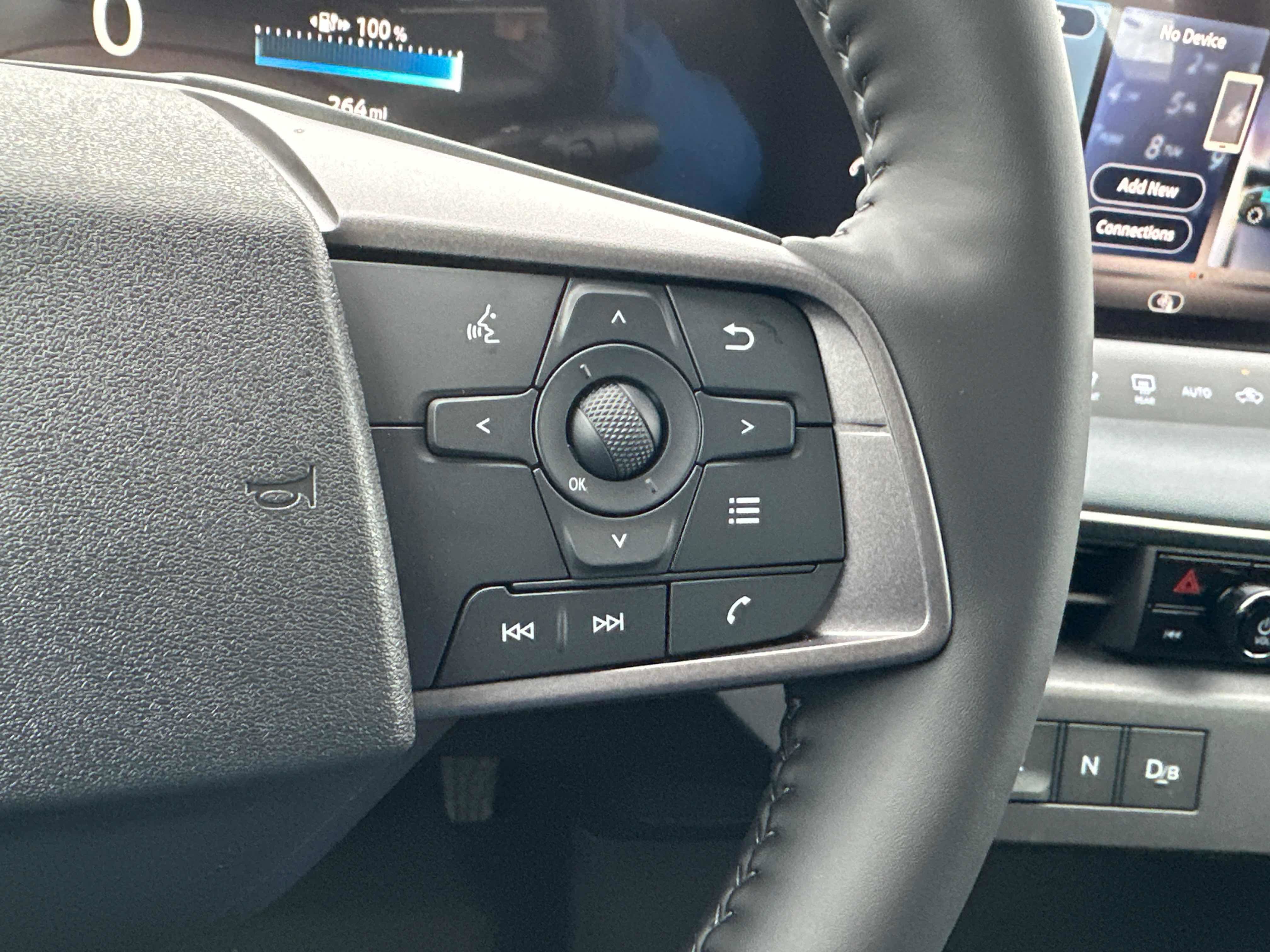 New 2026 Nissan Leaf w/ Floor Mat Package (S+) image 39