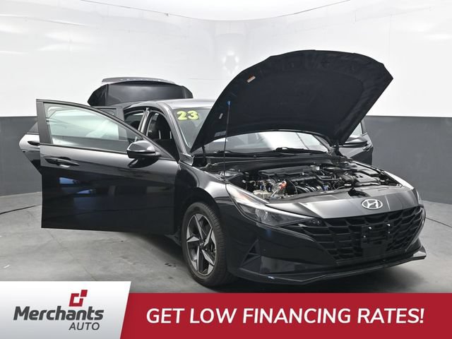 Used 2023 Hyundai Elantra SEL w/ Convenience Package FWD image 41