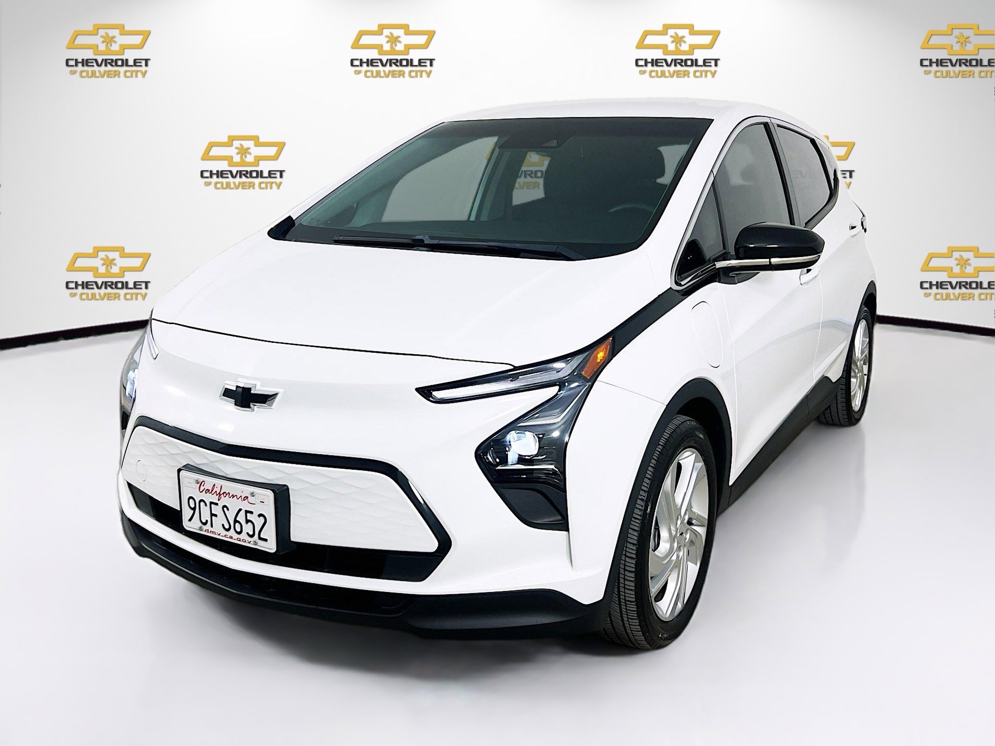 Used 2022 Chevrolet Bolt LT FWD image 3