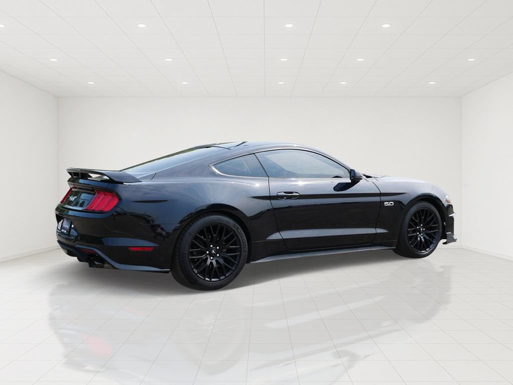 Used 2019 Ford Mustang GT Premium w/ GT Performance Package RWD image 6