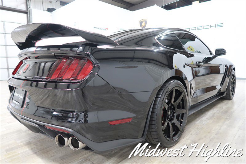 Used 2017 Ford Mustang Shelby GT350R w/ Equipment Group 920A image 21