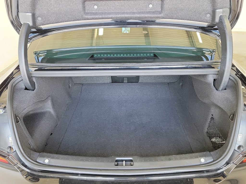 Used 2023 Volvo S90 B6 Plus AWD/4WD image 11