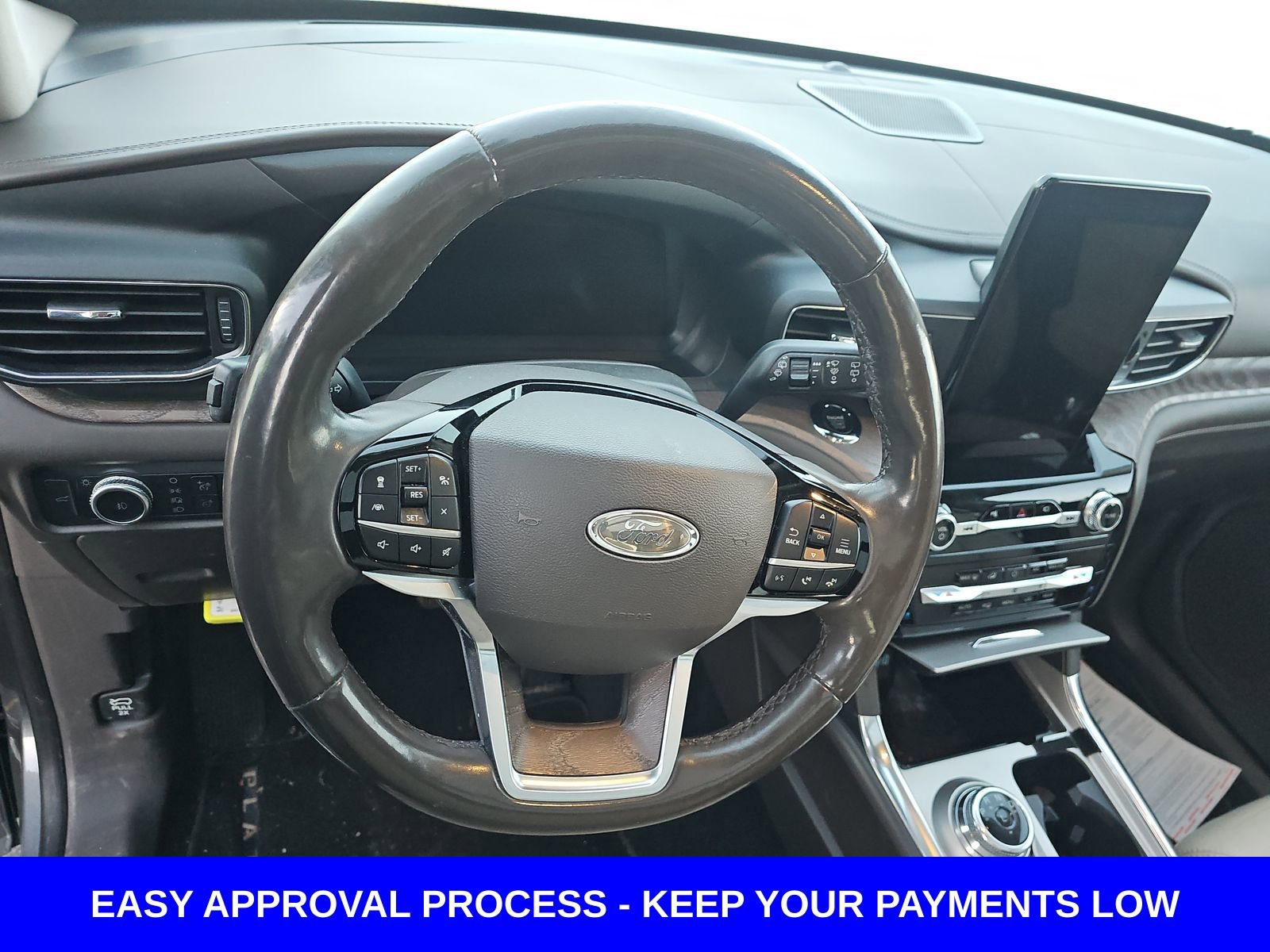Used 2022 Ford Explorer Platinum w/ Equipment Group 601A image 11
