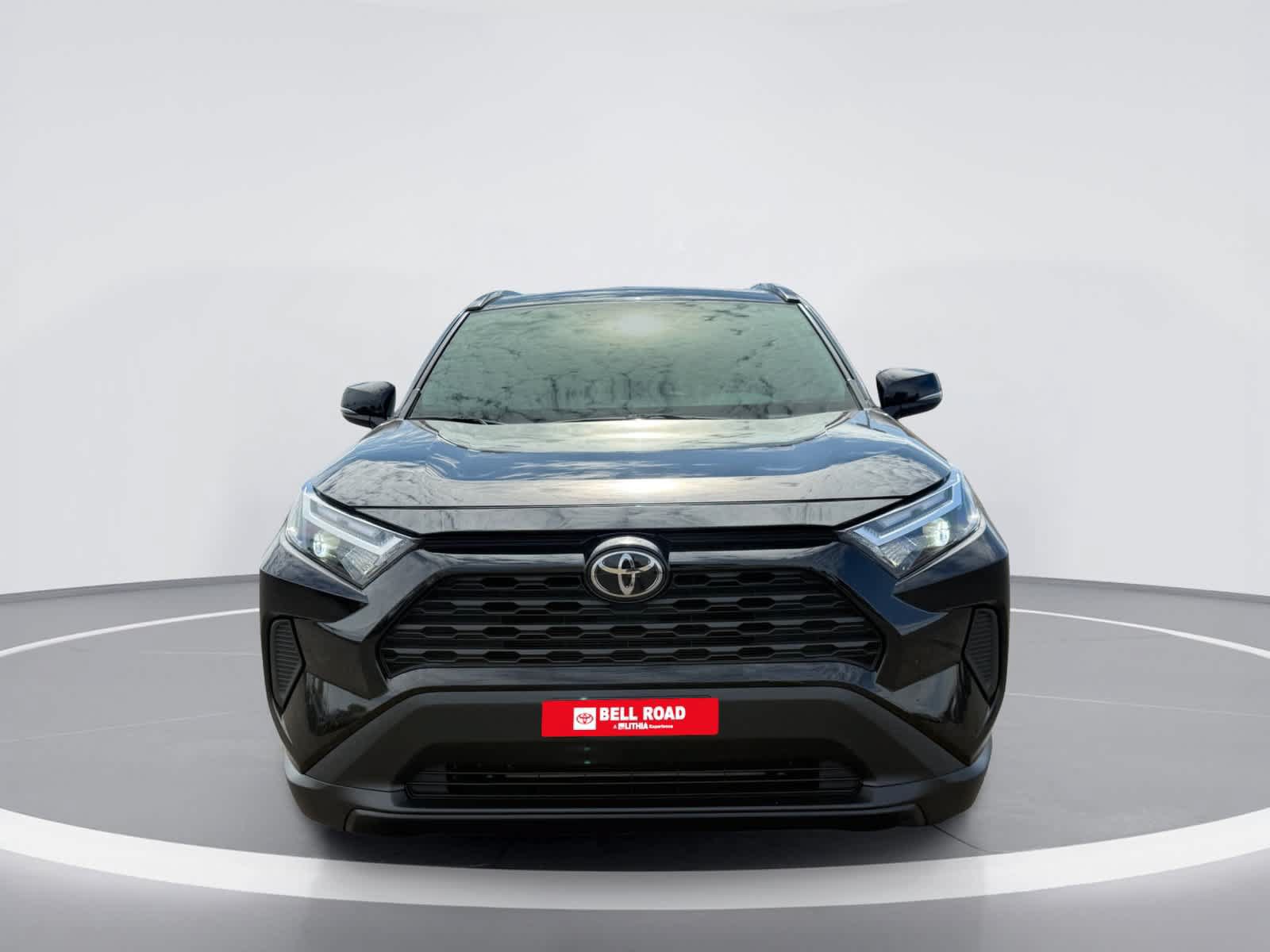 Used 2025 Toyota RAV4 XLE FWD image 7
