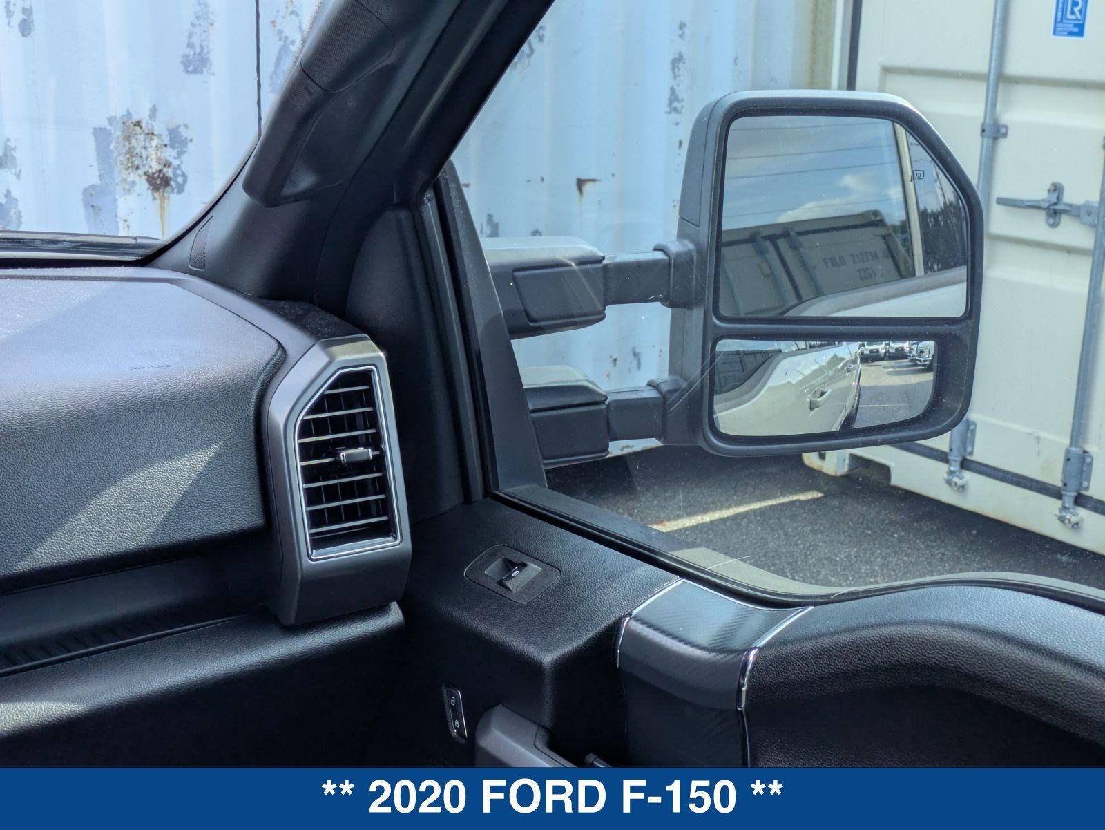 Used 2020 Ford F150 XLT w/ Equipment Group 302A Luxury AWD/4WD image 18