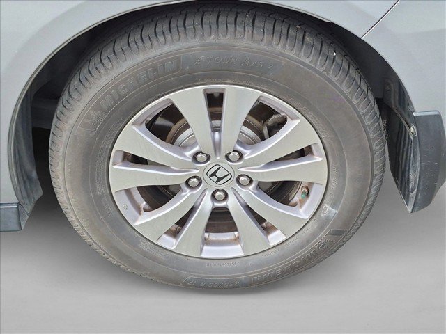 Used 2016 Honda Odyssey SE image 15