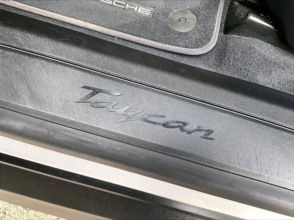 Certified 2024 Porsche Taycan image 34