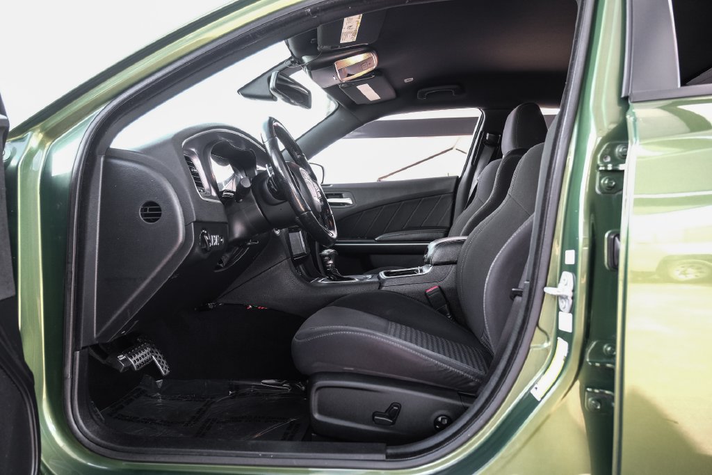 Used 2020 Dodge Charger R/T RWD image 3