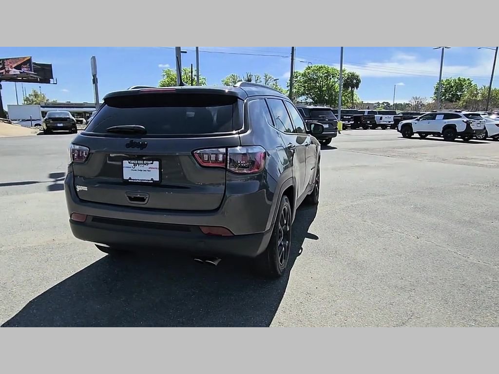 Used 2022 Jeep Compass Altitude image 31