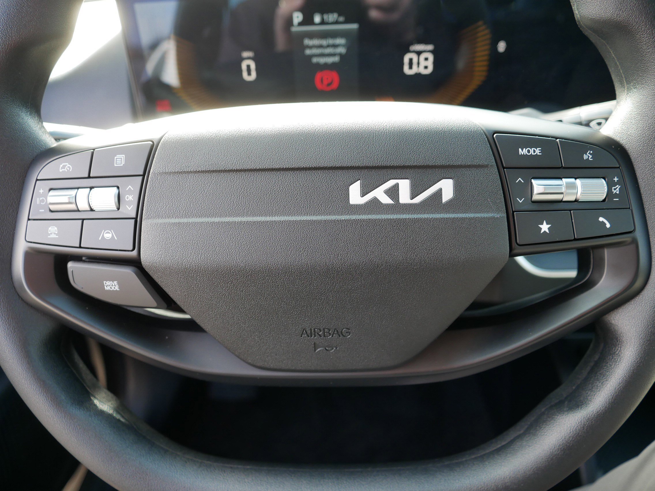 Certified 2025 Kia K4 LXS image 25