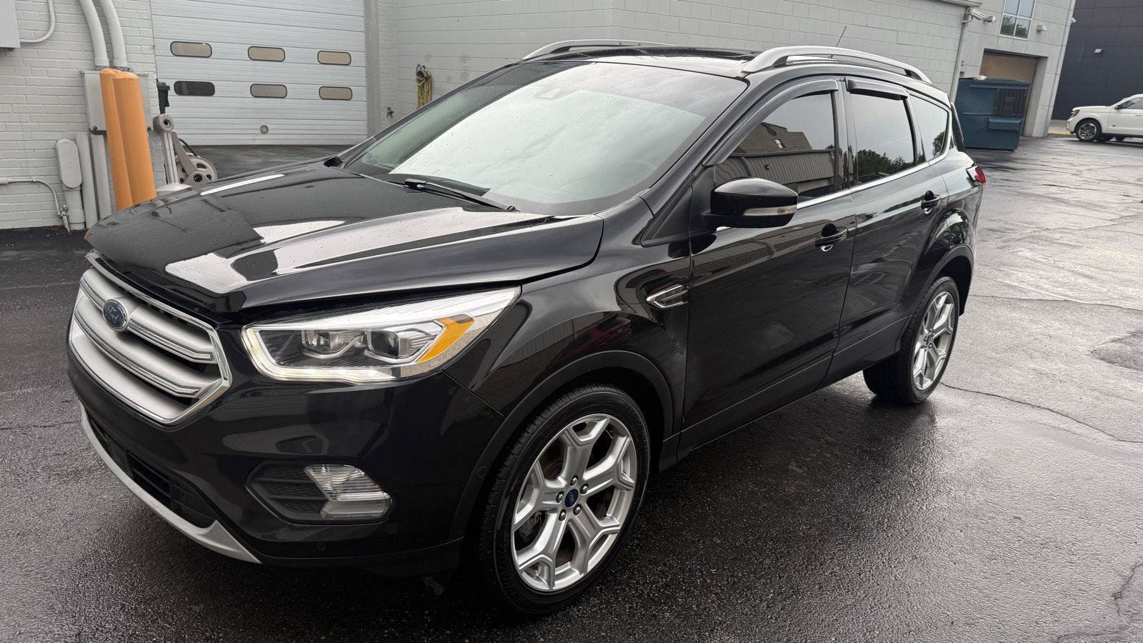 Used 2019 Ford Escape Titanium FWD image 6