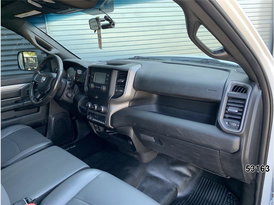 Used 2022 RAM 5500 Tradesman RWD image 24