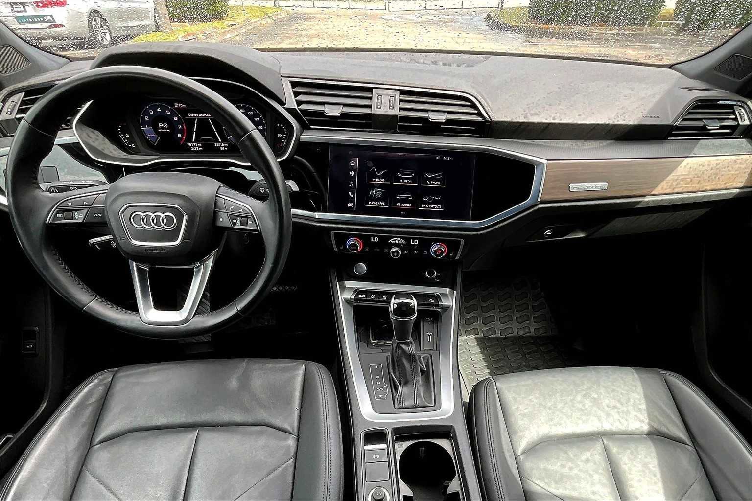 Used 2019 Audi Q3 2.0T Premium Plus image 14