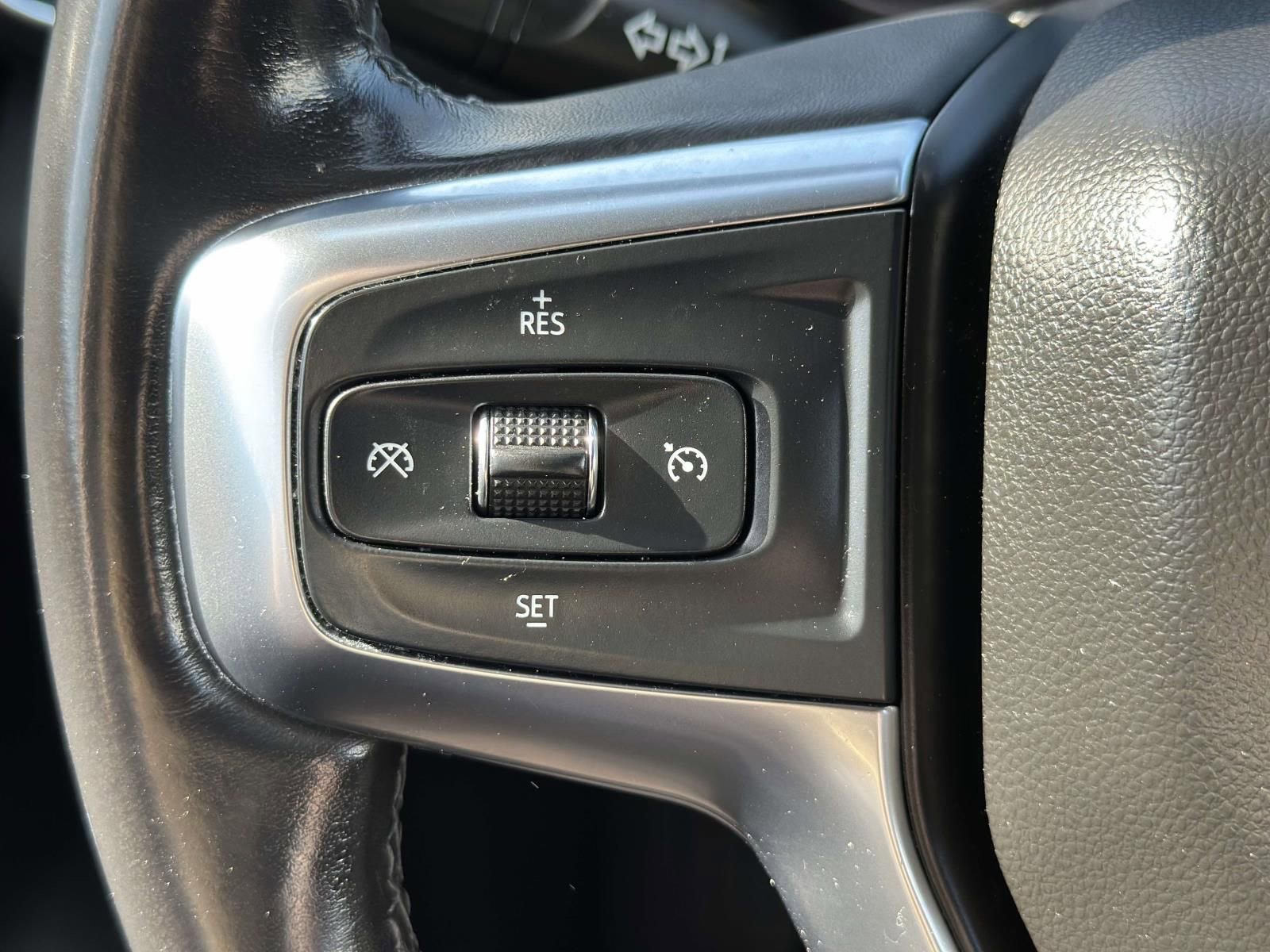 Certified 2019 Chevrolet Blazer LT image 14
