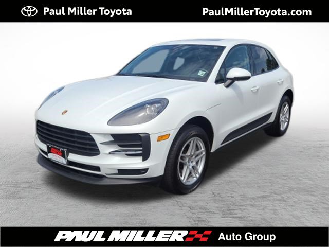 Used 2021 Porsche Macan AWD/4WD image 1
