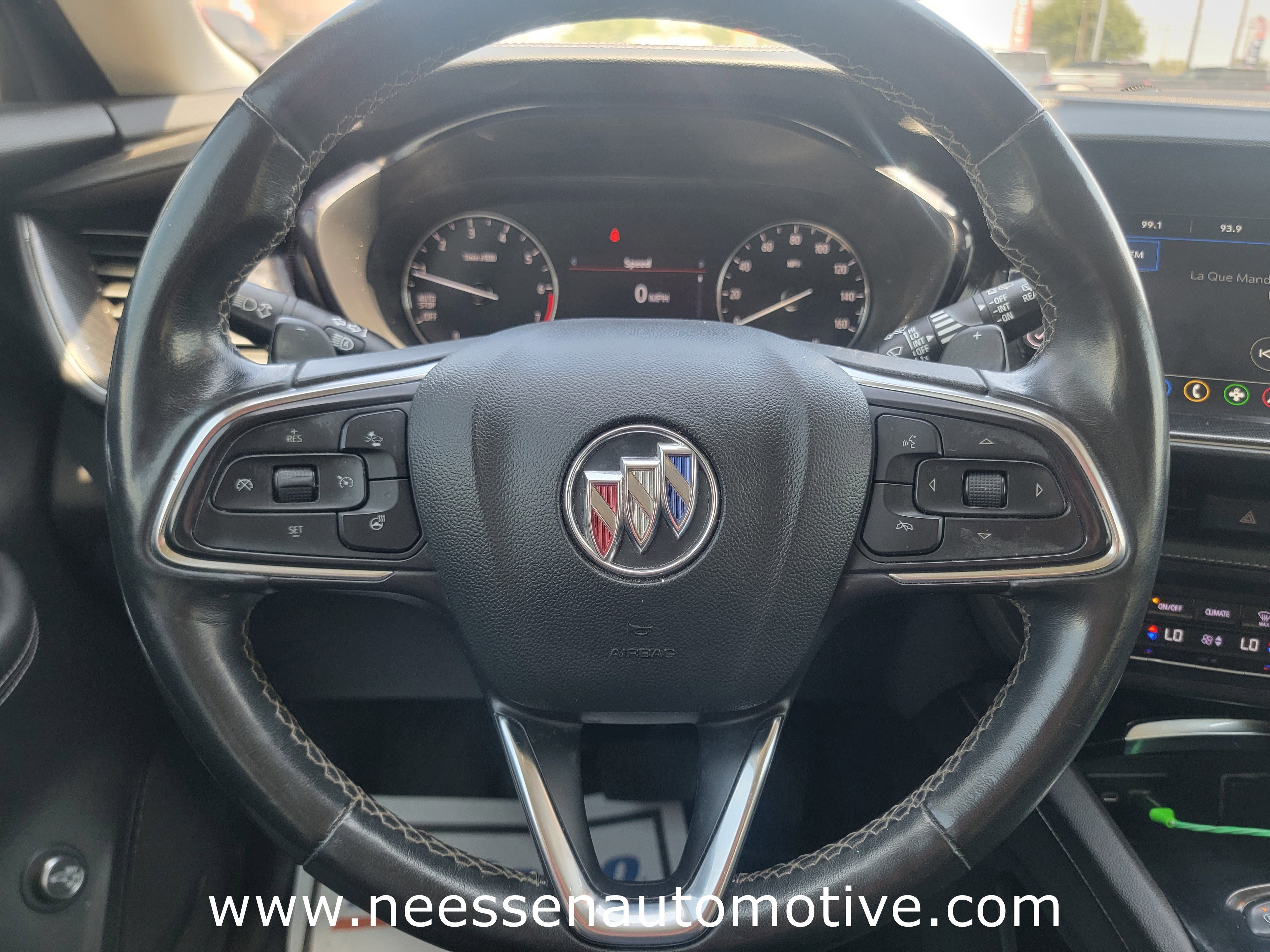 Used 2022 Buick Envision Preferred FWD image 18