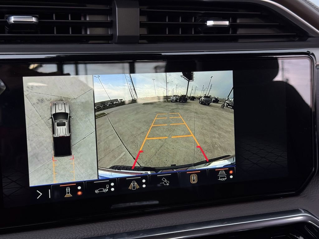 New 2026 GMC Sierra 2500 Denali w/ Denali Reserve Package image 14