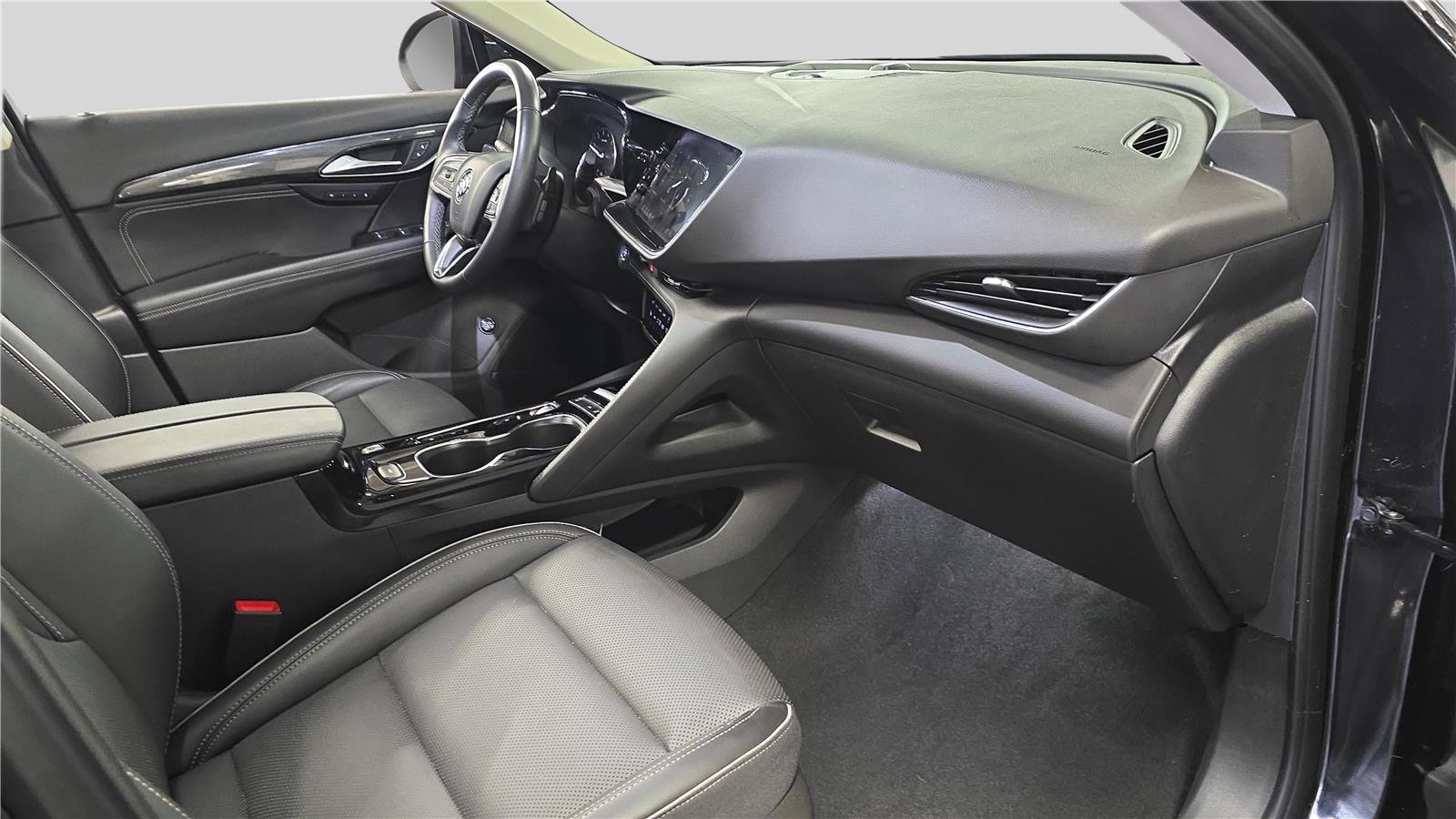 Used 2022 Buick Envision Essence w/ Safety Package image 13