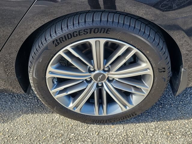 Used 2018 Genesis G80 3.8 w/ Option Group 02 RWD image 5