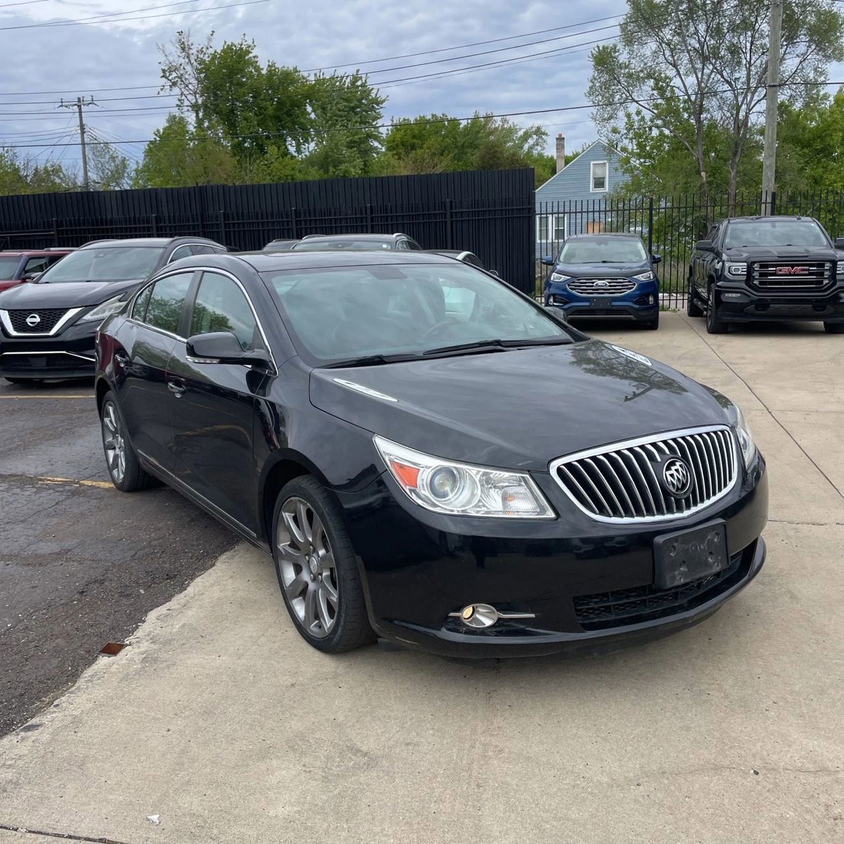 Used 2013 Buick LaCrosse Touring FWD image 4