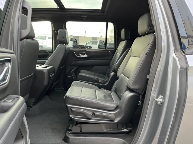 Used 2022 Chevrolet Suburban Z71 w/ Off-Road Capability Package AWD/4WD image 35