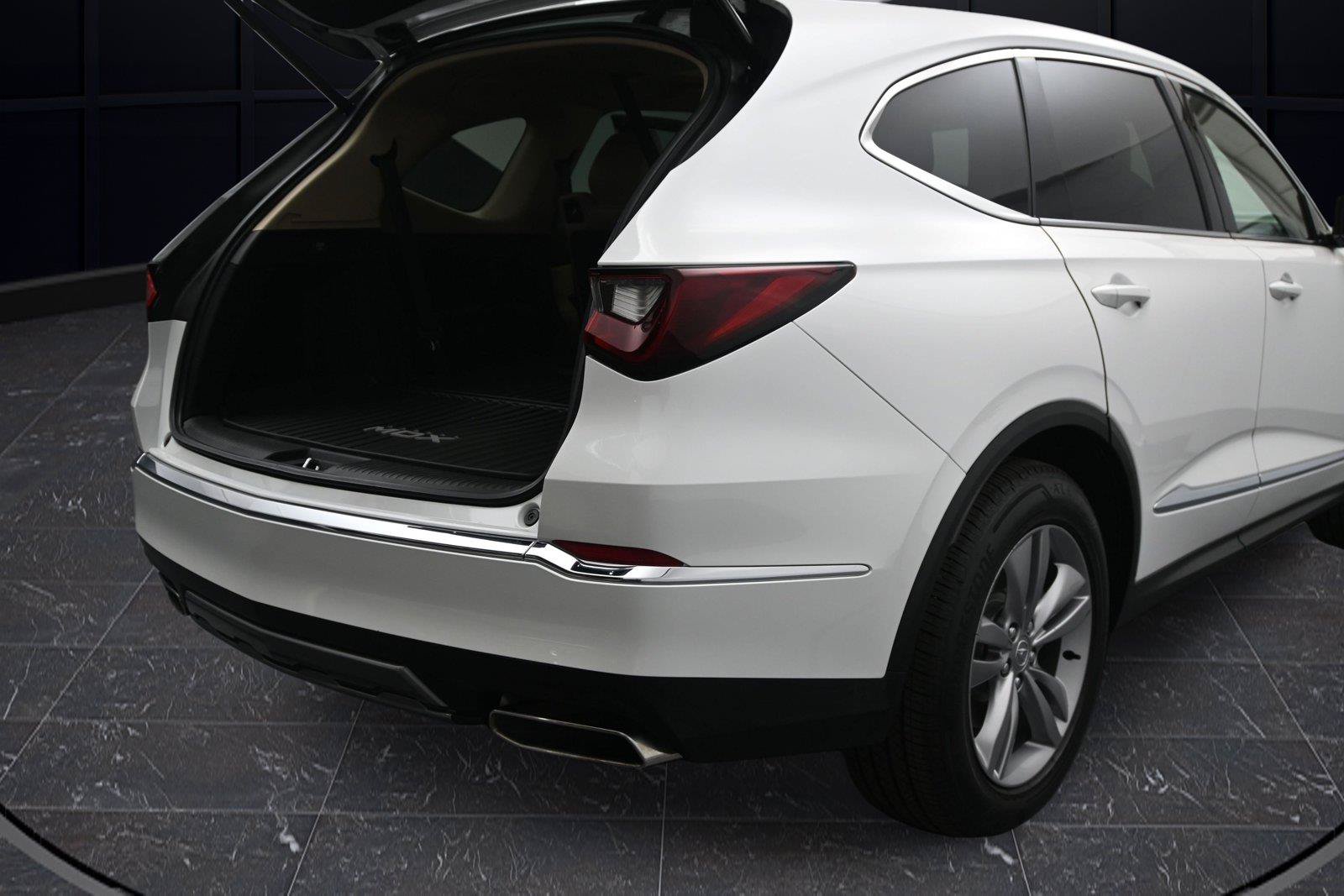 Certified 2025 Acura MDX SH-AWD image 14