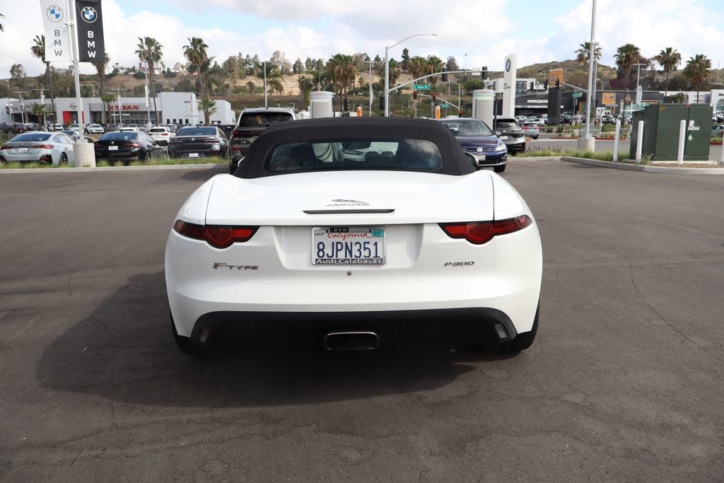 Used 2020 Jaguar F-TYPE Convertible image 4