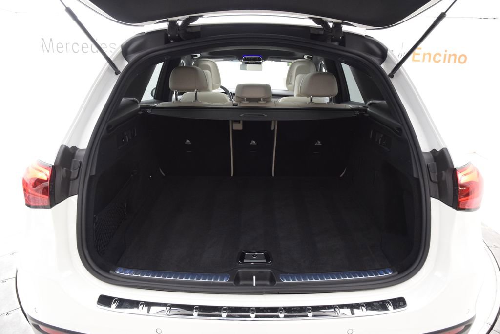 Certified 2026 Mercedes-Benz GLC 300 image 30