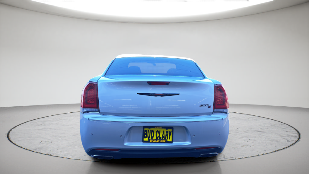 Used 2022 Chrysler 300 S RWD image 6