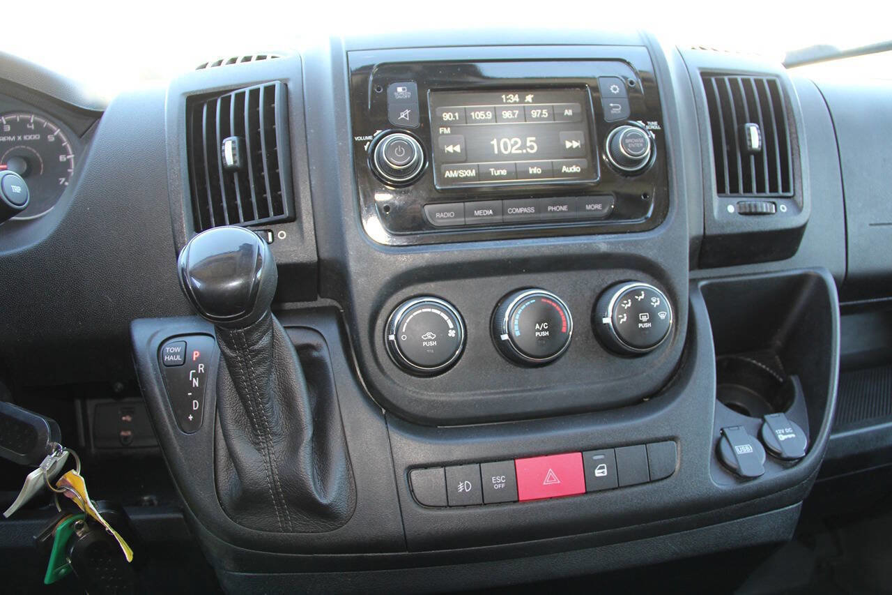 Used 2018 RAM ProMaster 3500 w/ Premium Appearance Group image 21