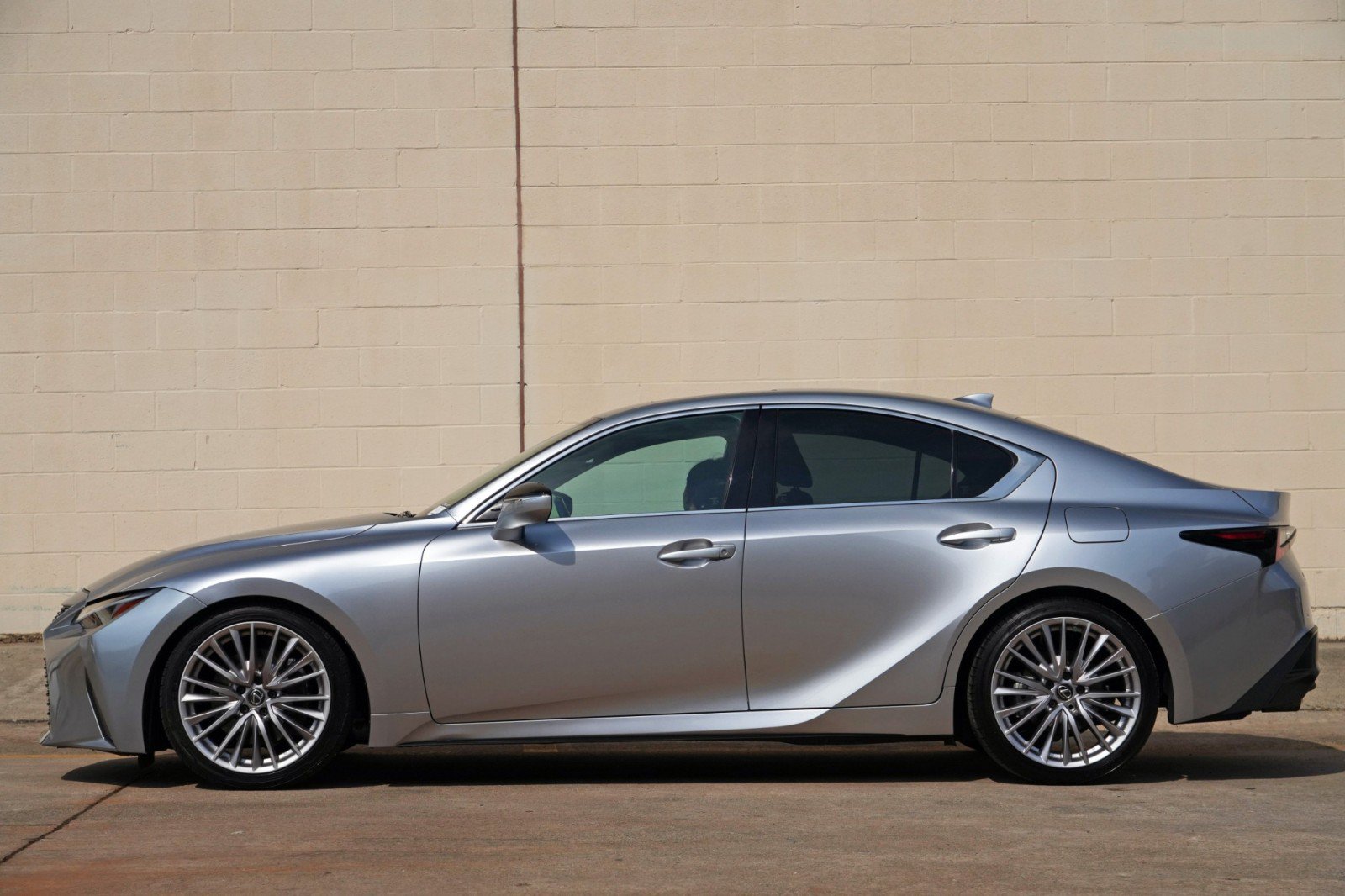 Used 2023 Lexus IS 300 w/ Premium Package RWD image 8