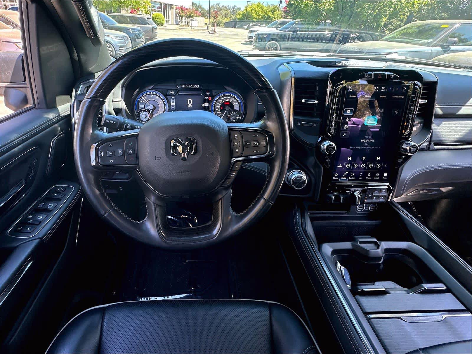 Used 2022 RAM 1500 Limited AWD/4WD image 5