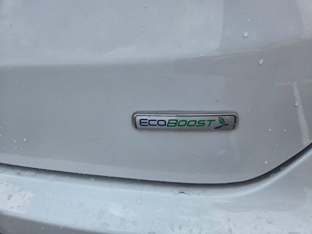 Used 2019 Ford Edge SE FWD image 10