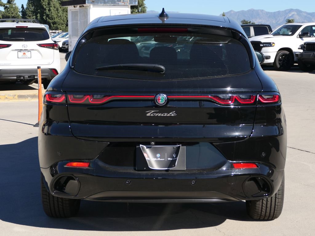 New 2025 Alfa Romeo Tonale image 3