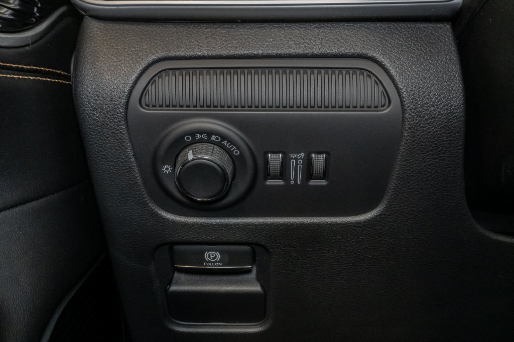 New 2026 Jeep Grand Wagoneer 4WD image 14