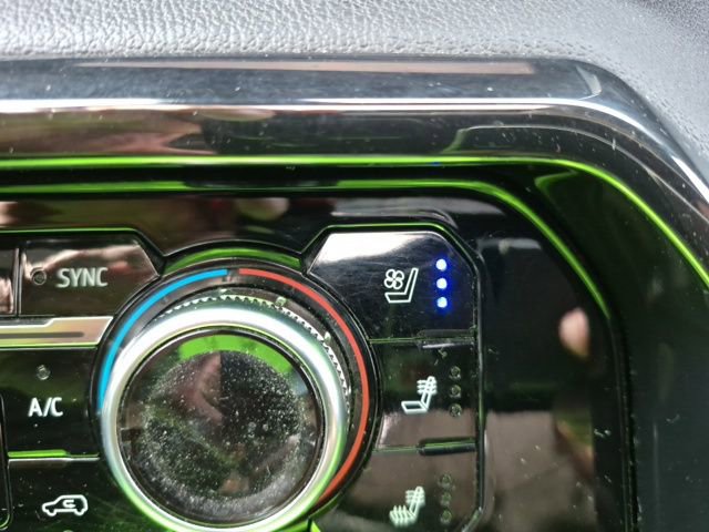 Used 2025 GMC Sierra 3500 AT4 w/ AT4 Premium Plus Package image 20