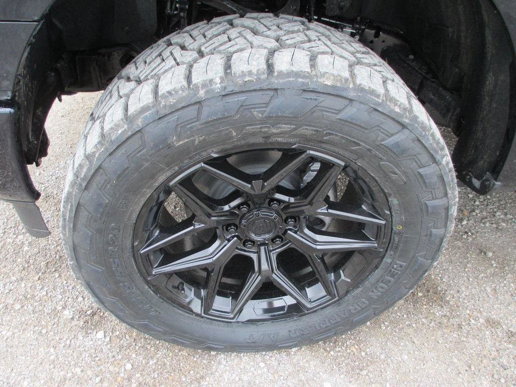 New 2025 Ford F150 Lariat w/ Equipment Group 501A Mid image 12