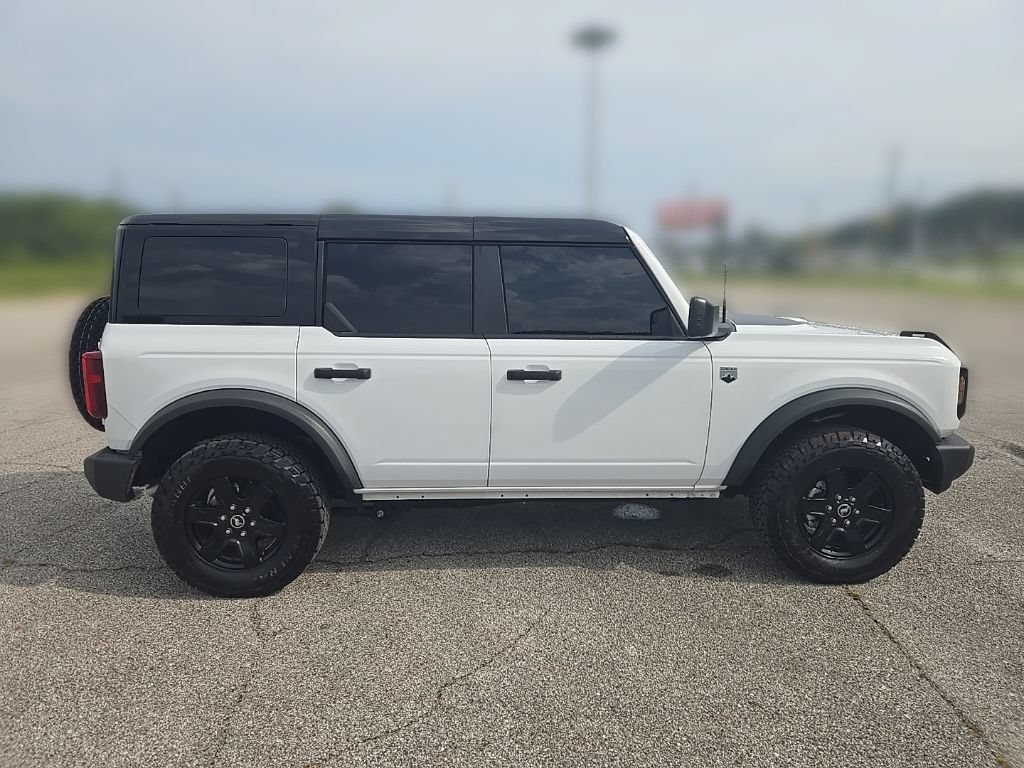 Used 2025 Ford Bronco Big Bend w/ Black Appearance Package AWD/4WD image 14