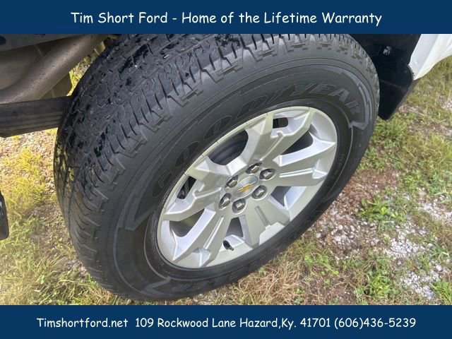 Used 2021 Chevrolet Colorado LT w/ Fleet Safety Package image 11