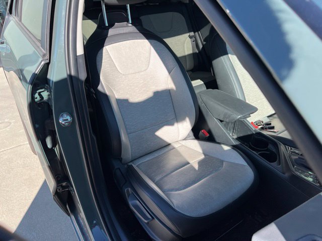Used 2024 Kia Niro FWD image 29