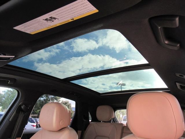 Used 2020 Porsche Cayenne image 25