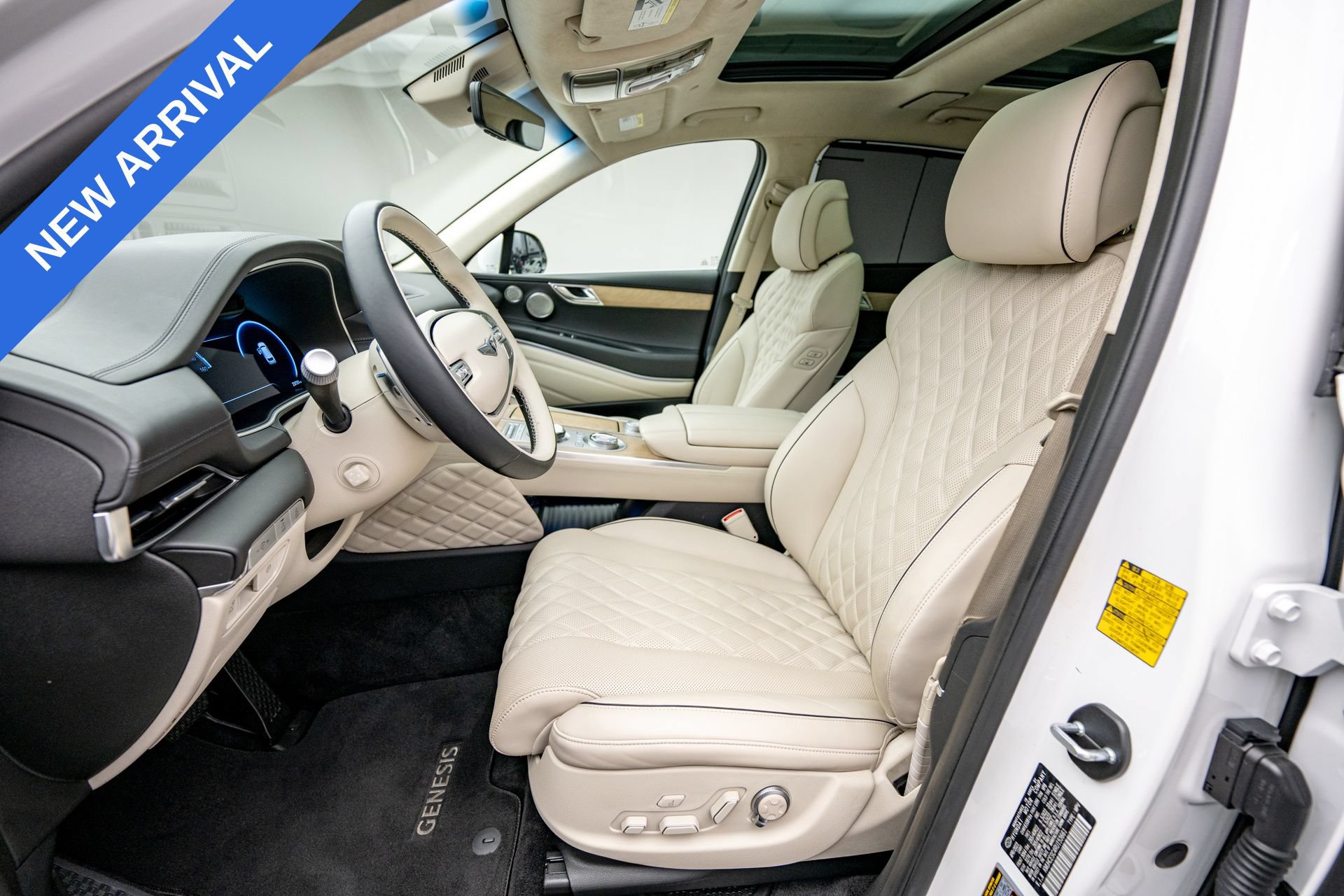 Used 2024 Genesis GV80 3.5T w/ Prestige Package AWD/4WD image 10