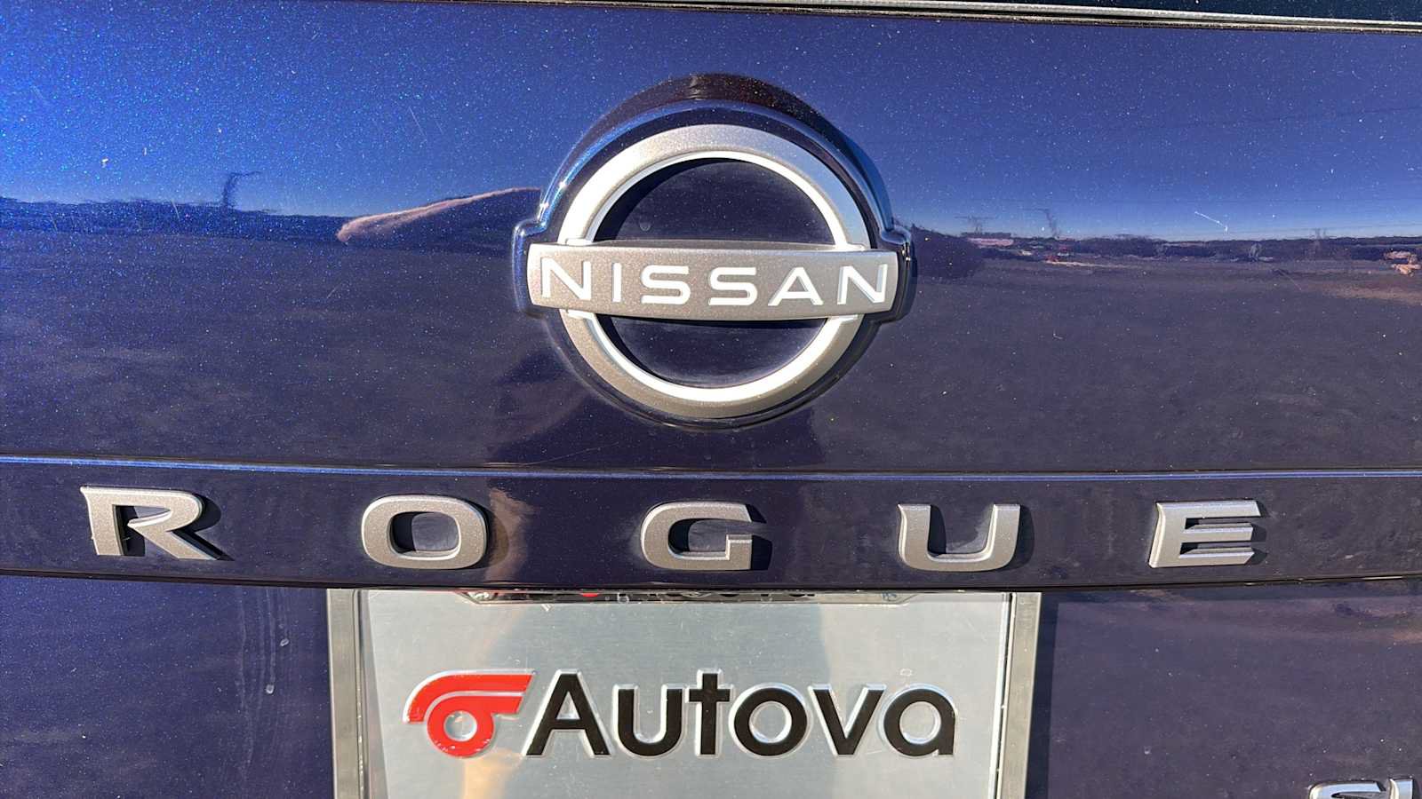 Used 2026 Nissan Rogue SL AWD/4WD image 29