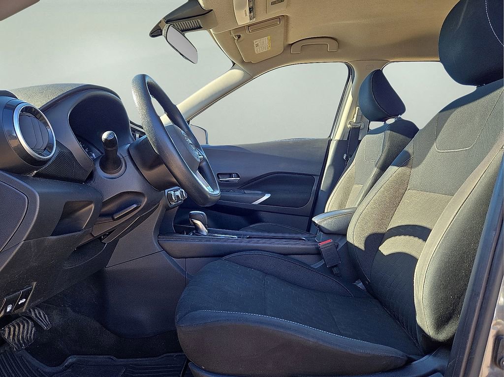 Used 2024 Nissan Kicks SV image 24