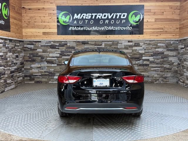 Used 2016 Chrysler 200 Limited w/ Anniversary Edition FWD image 9