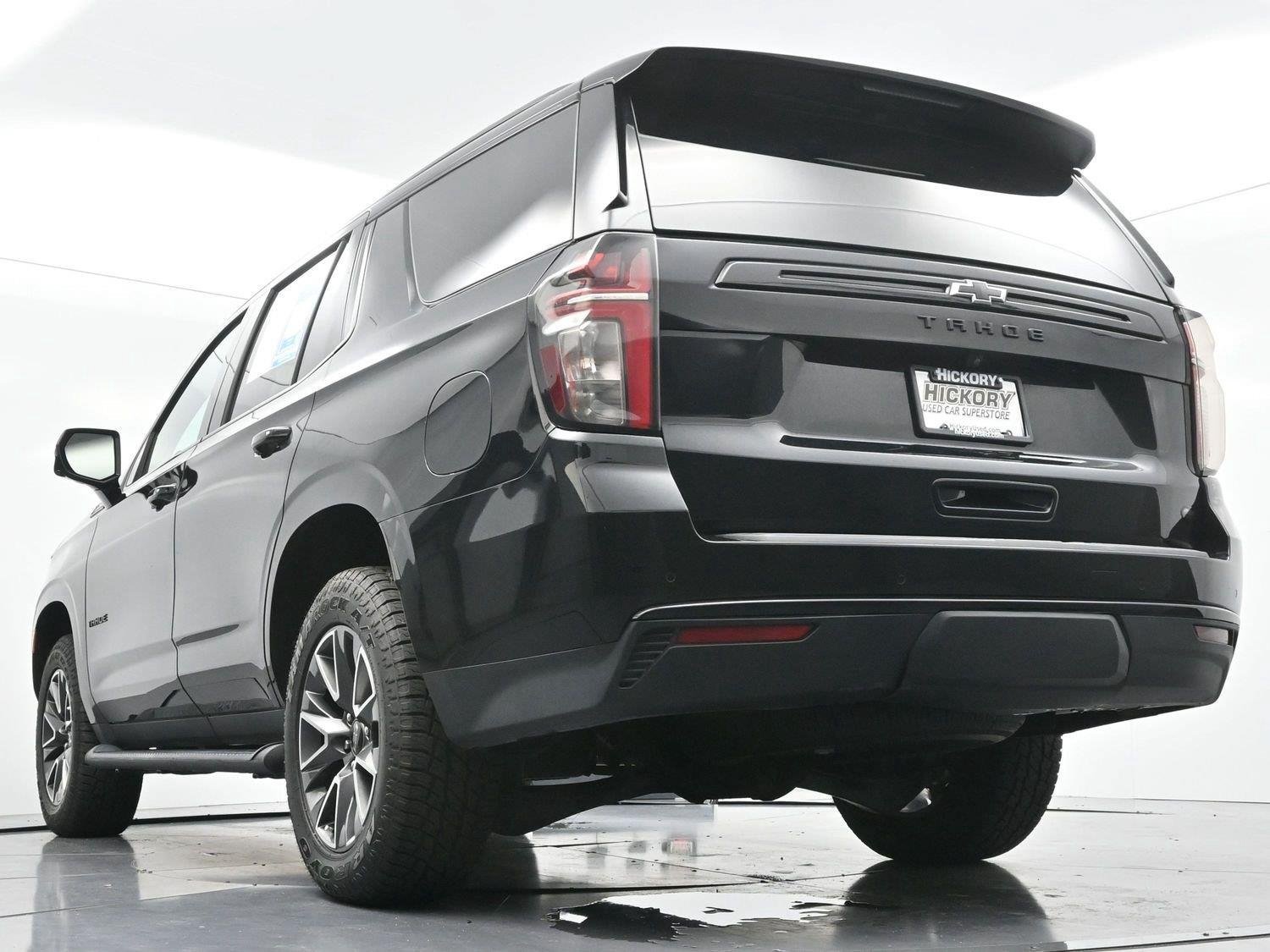 Used 2024 Chevrolet Tahoe Z71 w/ Luxury Package AWD/4WD image 56