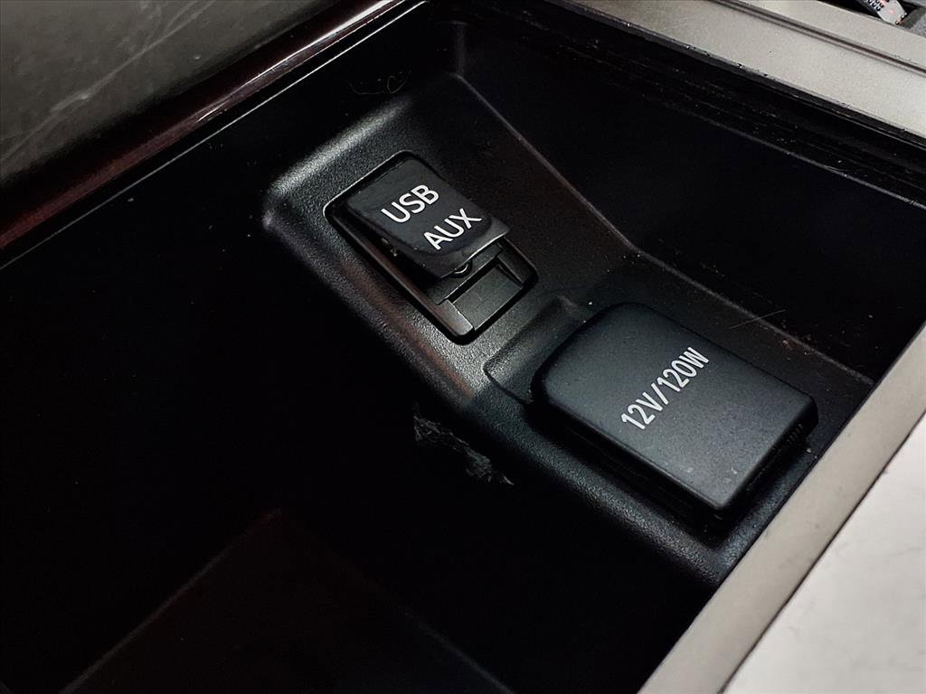 Used 2011 Lexus GX 460 Premium image 24