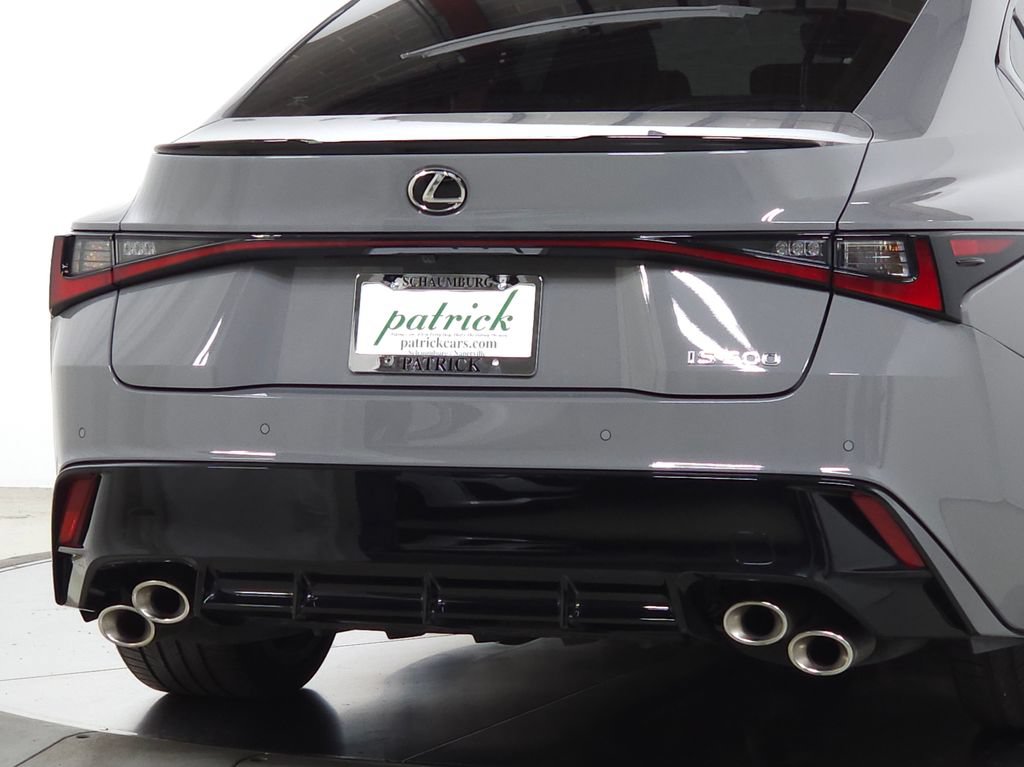 Used 2022 Lexus IS 500 RWD image 9