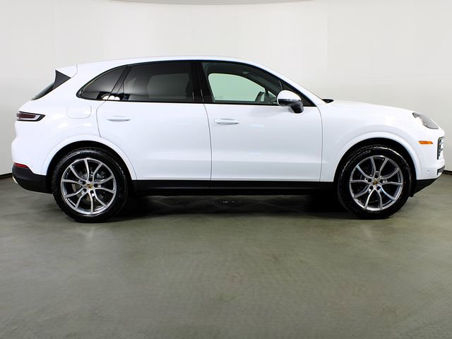 Certified 2025 Porsche Cayenne image 8